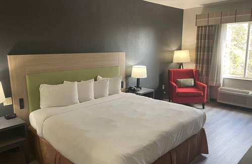 College Station Hotel | Country Inn & Suites by Radisson, College Station, TX