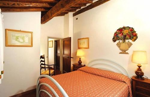San Donato in Fronzano Apartamento | Country Estate Fattoria degli Usignoli
