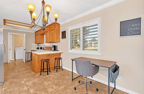 Hanford Casa | Country Living Retreat | Major cities