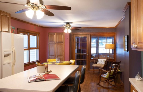 Warrenville Casa | Country Living