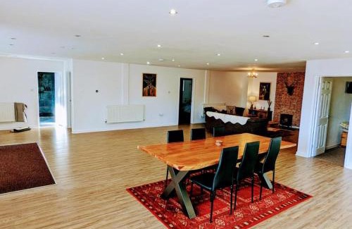 Lydney Casa | Country Lodge Retreat