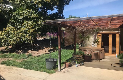 Prunedale Casa | Country paradise 20 minutes to Monterey, Laguna Seca and SC. Gated for pets.