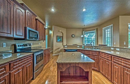Brooksville Casa | 'Country Paradise' Retreat ~ 5 Mi to River!