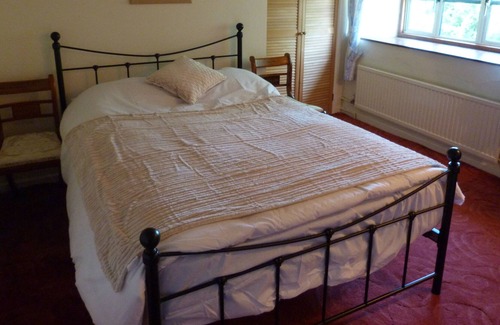 Taunton Casa | Country Property, Sleeps 11 Pet Friendly