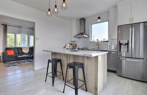 Saint-Hubert Casa | Country style house - 2500 sf. - 4 floors