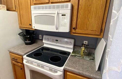 Bonnots Mill Casa | Country Townhouse near Osage River: Go boating, UTV gravel roading, fishing!