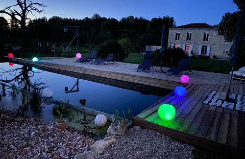 Bourg-sur-Gironde Casa | Countryhome at winery Chateau Camponac