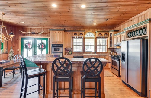 North Carolina Piedmont Cabina | Countryside Cabin Rental ~ 10 Mi to Wadesboro!