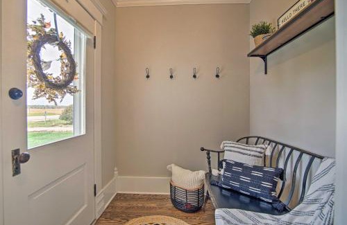 Pauline Casa | Countryside Cottage with Large Yard Near Topeka