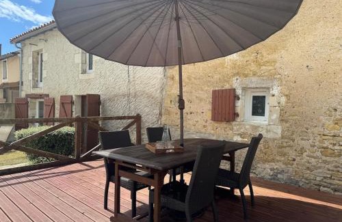 Asnois Casa | Countryside Gîte