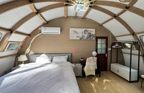 Siler City Otro | Countryside Getaway Sand UniqueDomeB/serene farm retreat