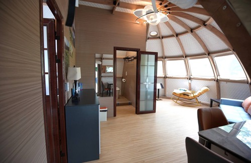 Siler City Otro | Countryside Getaway Sand UniqueDomeB/serene farm retreat