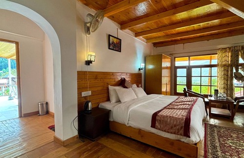 Manali Hotel | Countryside Himalayan Resort, Manali