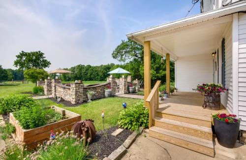 Wooster Casa | Countryside Home in Wooster with Patio and Fire Pit
