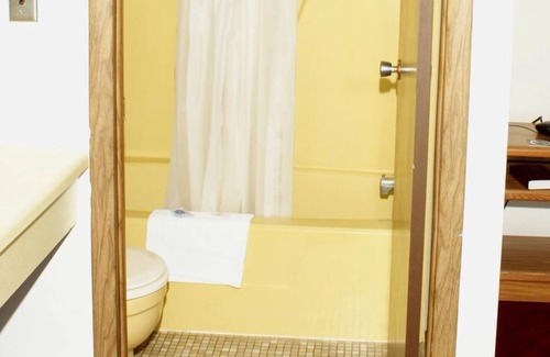 Albert Lea Hotel | Countryside Inn Motel