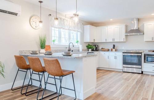 Gorham Apartamento | Countryside Oasis Charming 1BR Farmhouse Getaway