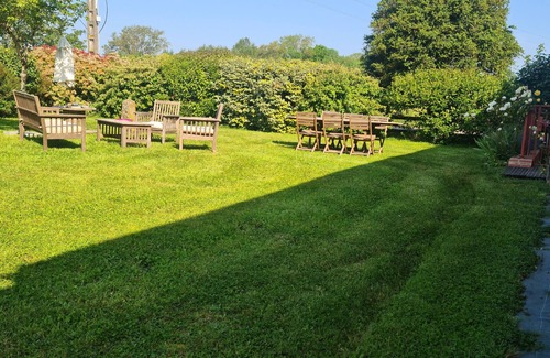 Connerre Cabaña | Casa rural con encanto cerca del circuito de Le Mans – Ideal para familias, parking y tranquilidad