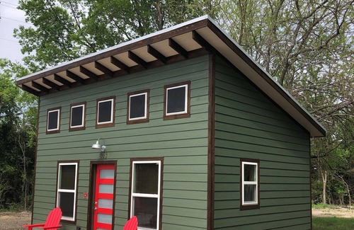 Honey Grove Cabina | Countryside Tiny Cabin 3