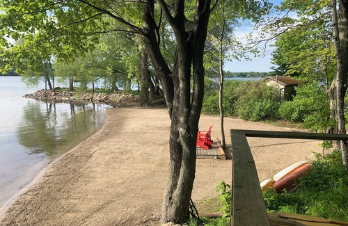 Prince Edward Casa | COUNTY DREAM COVE WATERFRONT