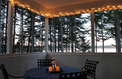 Hancock Point Casa | Couples Cove Cottage