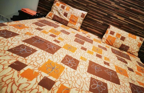 Gulshan-e-Iqbal Casa | Couples Friendly Guest House Karachi - Hotels
