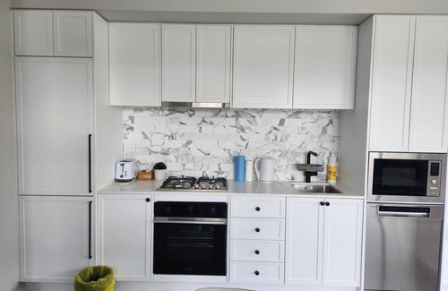 Marsden Park Casa | Couples' Haven - 2 Bedrooms