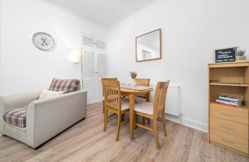 Troon Apartamento | Couples or Golfers Near to Beach