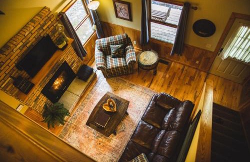 Logan Casa | Couples Paradise II - by The Chalets