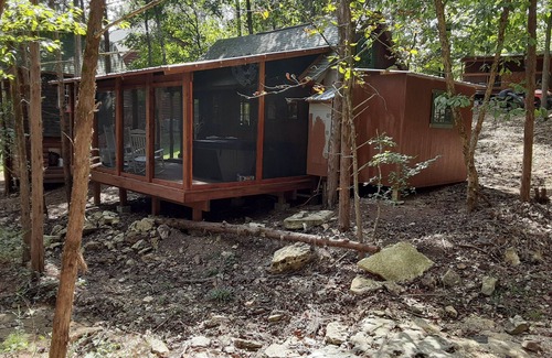 Branson Cabaña | Couples Retreat with Charm and Hobby Farm/Hot Tub