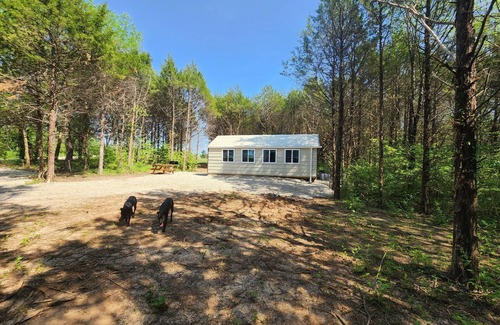 Leadwood Cabina | Couples Retreat with hot tub (cabin2)