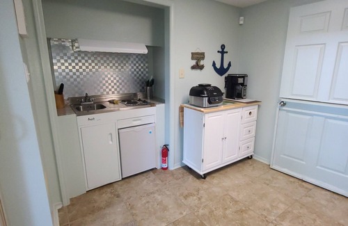 Mid America Apartamento | Couples Romantic Lakefront Retreat