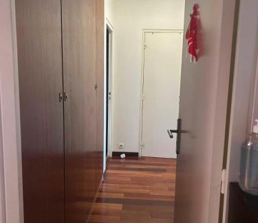 La Courneuve Apartamento | Courneuve ALDI
