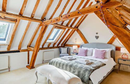 Warbleton Casa | Court Lodge Oast