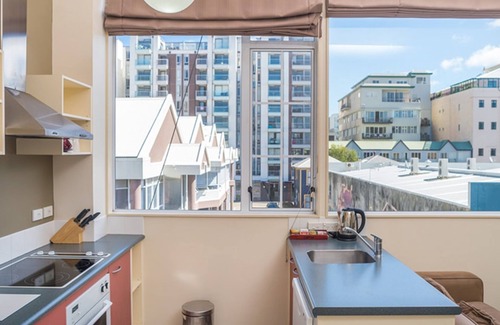 Te Aro Hotel | Courtenay Village