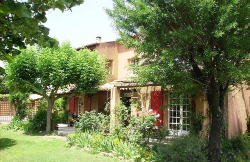 Courthezon Casa | Courthézon near Avignon, holiday villa, swimming pool, beautiful park