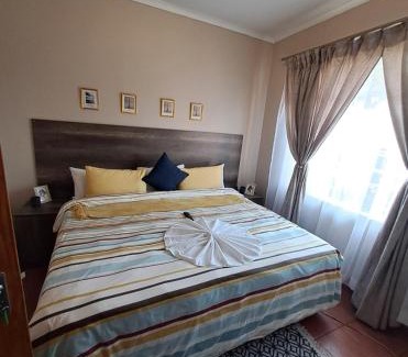 Emalahleni Casa | Courtlyguesthouse