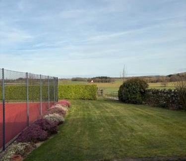 Newport Casa | Courtside Barn, Lynn, Newport