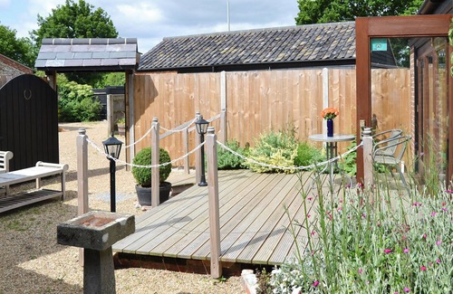 Lessingham Cabaña | Courtyard Barn - UK11927