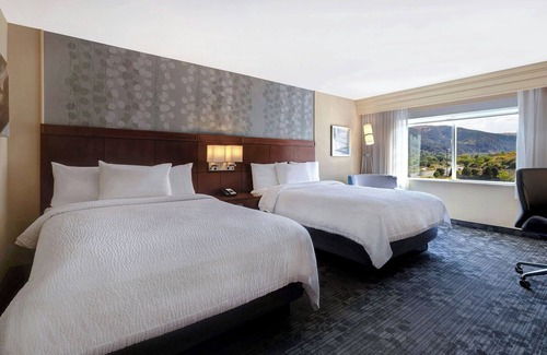 Glenwood Springs Hotel | Courtyard by Marriott Glenwood Springs