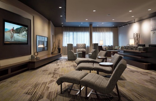 Glenwood Springs Hotel | Courtyard by Marriott Glenwood Springs