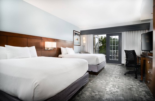 New Braunfels Hotel | Courtyard by Marriott New Braunfels River Village