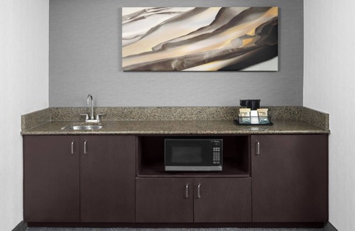 North Buckhead Hotel | Courtyard by Marriott Atlanta Buckhead