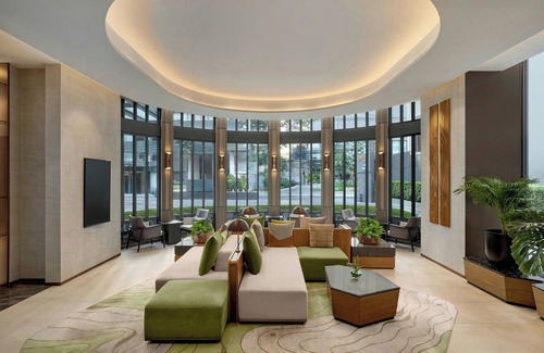 Bangkok Central Business District Hotel | Courtyard by Marriott Bangkok Sukhumvit 20