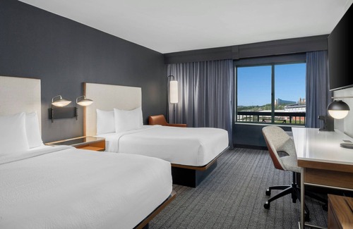 Downtown Chattanooga Hotel | Courtyard by Marriott Chattanooga Downtown