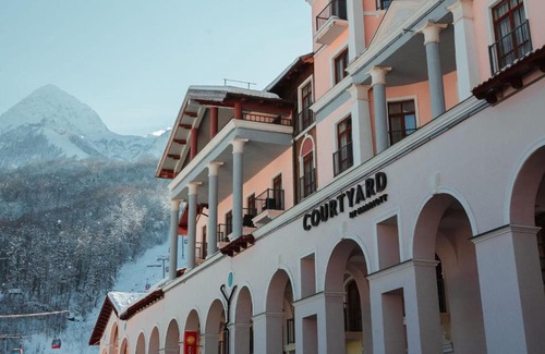 Gorki Gorod Complejo | Courtyard by Marriott Sochi Krasnaya Polyana