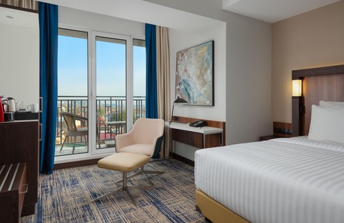 Tashkent Hotel | Courtyard by Marriott Tashkent