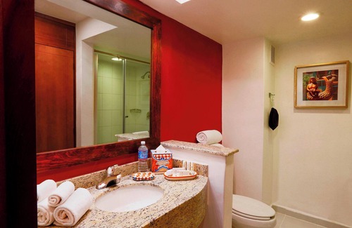 Toluca Hotel | Courtyard by Marriott Toluca Airport