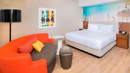 Downtown Hotel | Courtyard by Marriott Santa Monica