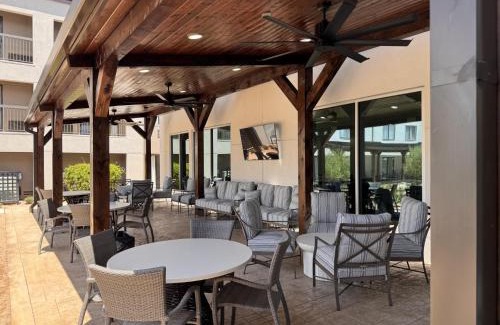 Brazos Hotel | Courtyard by Marriott Waco