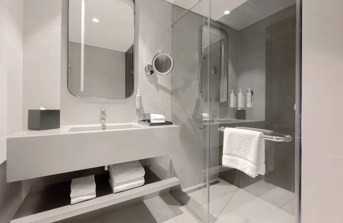 Dubai Hotel | Courtyard by Marriott World Trade Centre, Dubai